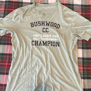 Travis Mathew T-shirt